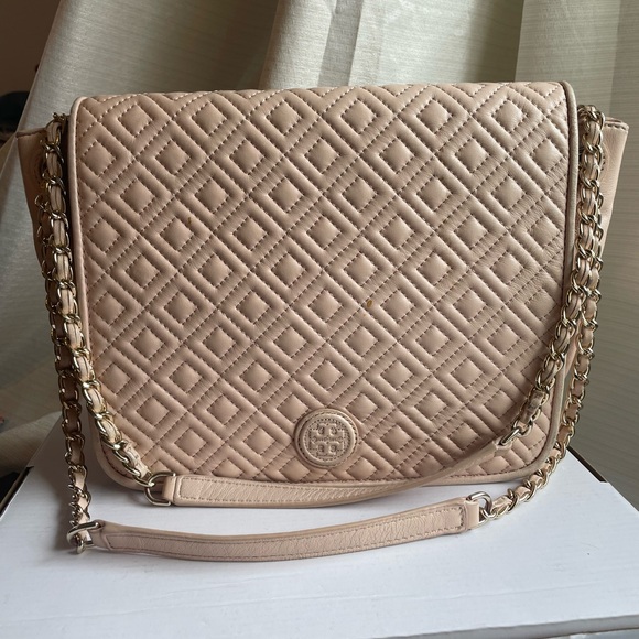 Tory Burch Quilted Chain-Handle Shoulder Bag in Pale Pink - Picture 4 of 16